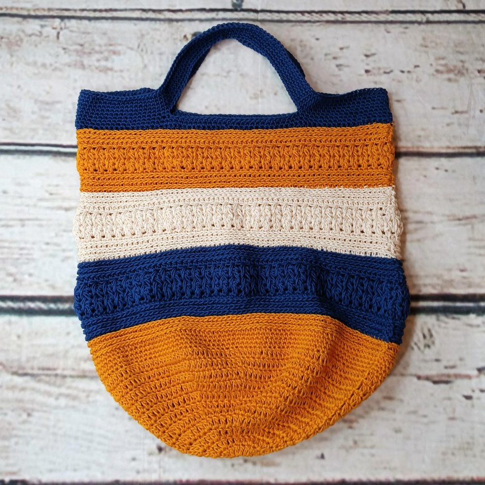 Duncan Street Designs On Trend Crocheted Slouchy Market Bag - Picture 4 of 6